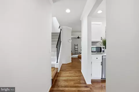 Entry Way - 31 Long Green Ct, Silver Spring, MD 20906 photo 1 of 4