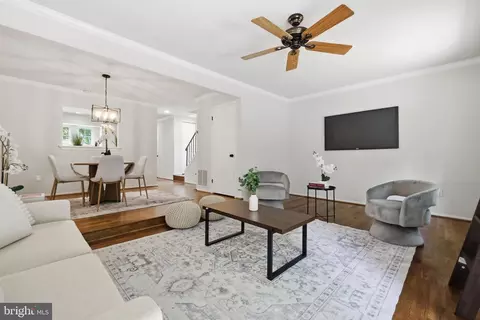 Living - 31 Long Green Ct, Silver Spring, MD 20906 photo 3 of 9