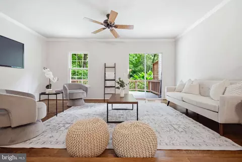 Living - 31 Long Green Ct, Silver Spring, MD 20906 photo 1 of 9