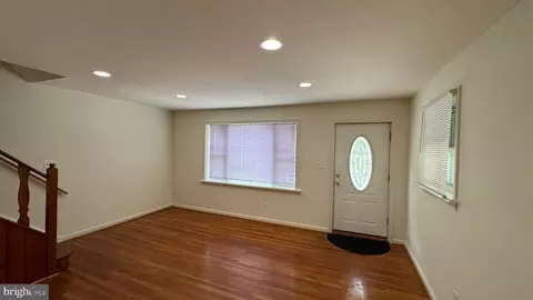 Entry Way - 3204 Henderson Ave, Silver Spring, MD 20902 photo 1 of 8