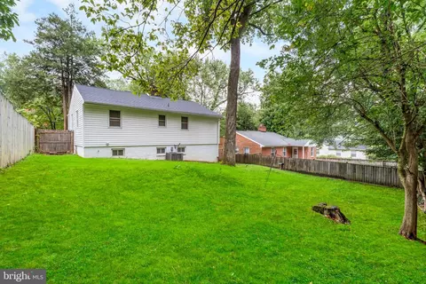 Exterior - 121 Whitmoor Ter, Silver Spring, MD 20901 photo 5 of 6