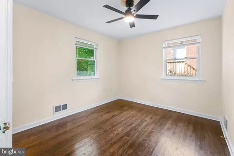 Bedroom - 121 Whitmoor Ter, Silver Spring, MD 20901 photo 6 of 6