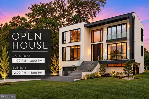 6201 Plainview Rd, Bethesda, MD 20817