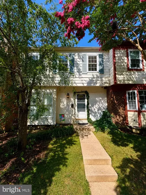 9 Honey Brook Cir, Gaithersburg, MD 20878