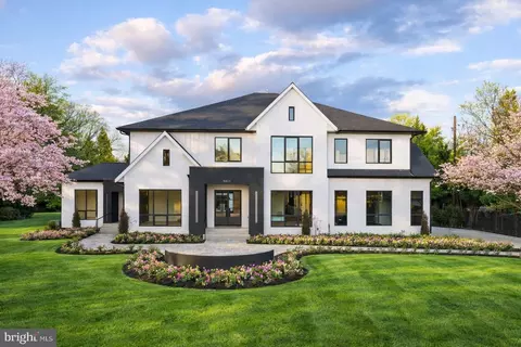 10809 S Glen Rd, Potomac, MD 20854