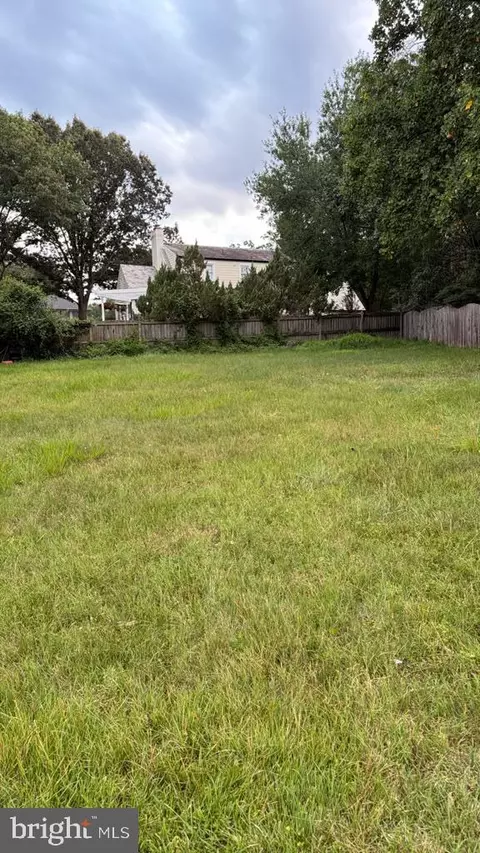 10306 Naglee Rd, Silver Spring, MD 20903 photo 5
