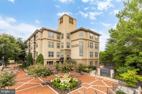 11800 Old Georgetown Rd #1414, Rockville, MD 20852