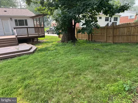Exterior - 11204 Markwood Dr, Silver Spring, MD 20902 photo 6 of 8