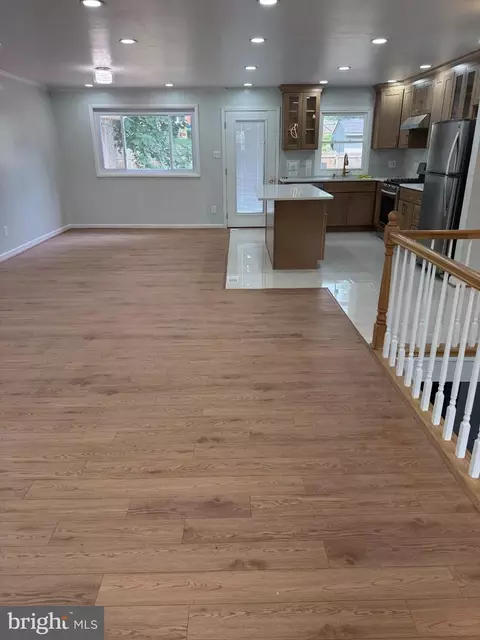 Living - 11204 Markwood Dr, Silver Spring, MD 20902 photo 5 of 5