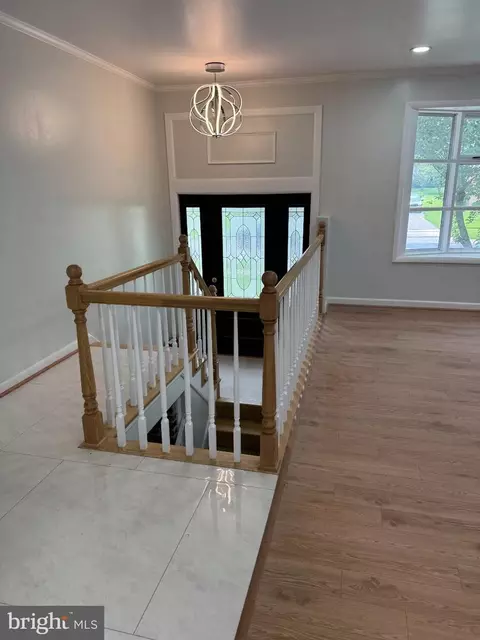Entry Way - 11204 Markwood Dr, Silver Spring, MD 20902 photo 2 of 2