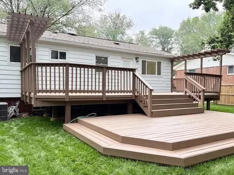 Exterior - 11204 Markwood Dr, Silver Spring, MD 20902 photo 2 of 8