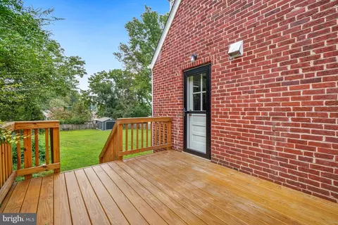 Exterior - 11509 College View Dr, Silver Spring, MD 20902 photo 8 of 9