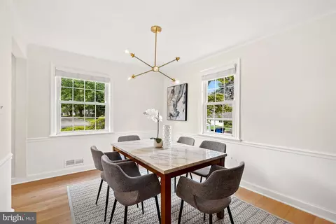 Dining - 11509 College View Dr, Silver Spring, MD 20902 photo 2 of 3