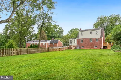 Exterior - 11509 College View Dr, Silver Spring, MD 20902 photo 6 of 9