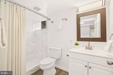 Bath - 11509 College View Dr, Silver Spring, MD 20902 photo 5 of 5
