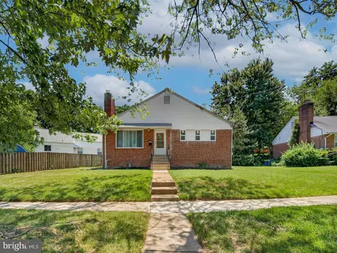 Exterior - 10402 Royalton Ter, Silver Spring, MD 20901 photo 2 of 4