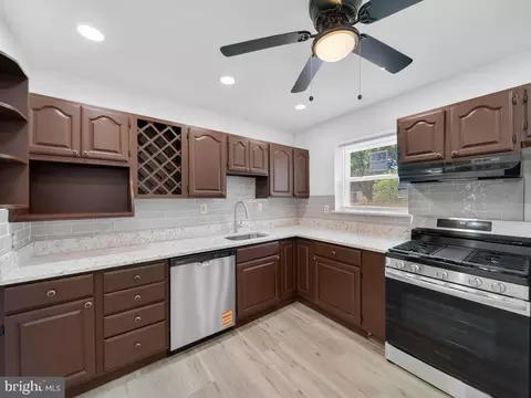 Kitchen - 10402 Royalton Ter, Silver Spring, MD 20901 photo 1 of 2