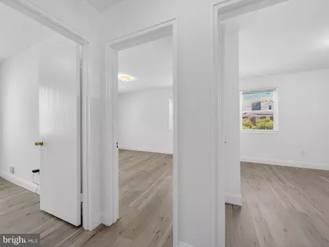 Entry Way - 10402 Royalton Ter, Silver Spring, MD 20901 photo 1 of 4