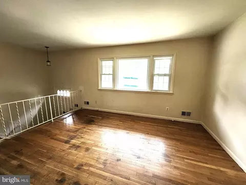 Living - 2005 Prichard Rd, Silver Spring, MD 20902 photo 1 of 2