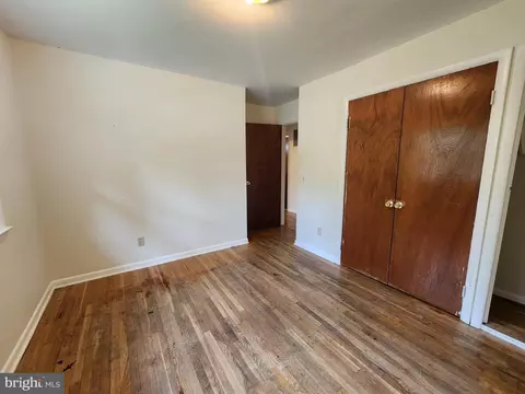 Bedroom - 2005 Prichard Rd, Silver Spring, MD 20902 photo 4 of 7