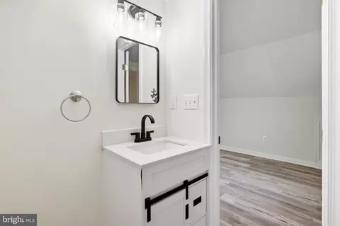 Bath - 12820 Maple St, Silver Spring, MD 20904 photo 2 of 2