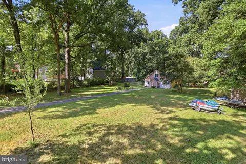 Exterior - 12820 Maple St, Silver Spring, MD 20904 photo 7 of 12