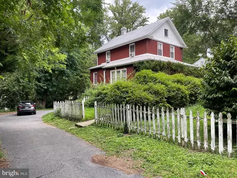 10213 Capitol View Ave, Silver Spring, MD 20910 photo 5