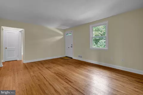 Living - 3004 Dawson Ave, Silver Spring, MD 20902 photo 3 of 8