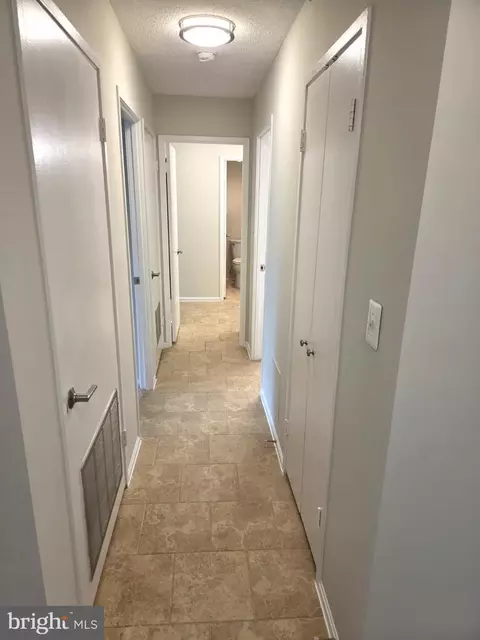 Entry Way - 15107 Interlachen Dr #2-517, Silver Spring, MD 20906 photo 1 of 3