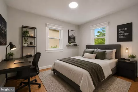 Bedroom - 1708 Brisbane St, Silver Spring, MD 20902 photo 2 of 12