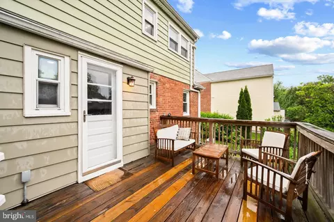 Exterior - 1708 Brisbane St, Silver Spring, MD 20902 photo 3 of 4