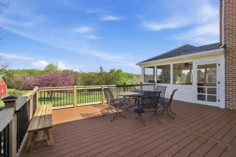 Exterior - 18905 Celebrity Ln, Sandy Spring, MD 20860 photo 4 of 12