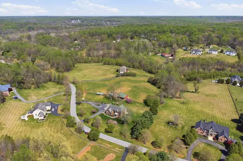 View/Area - 18905 Celebrity Ln, Sandy Spring, MD 20860 photo 9 of 12