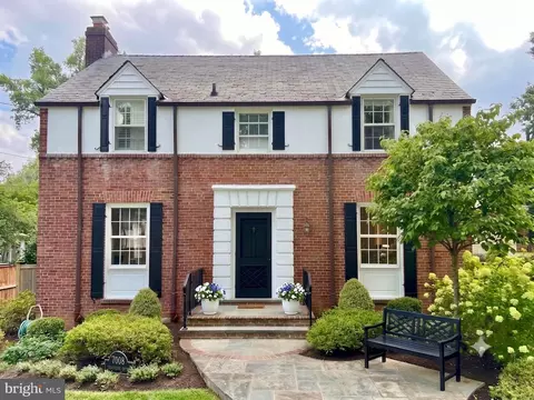 7008 Beechwood Dr, Chevy Chase, MD 20815