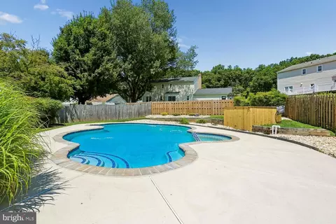 Exterior - 2308 Laurelwood Ter, Silver Spring, MD 20905 photo 15 of 23