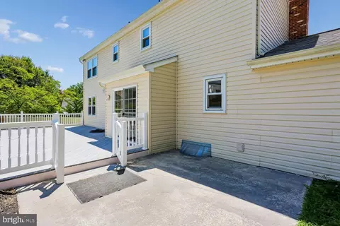 Exterior - 2308 Laurelwood Ter, Silver Spring, MD 20905 photo 12 of 23