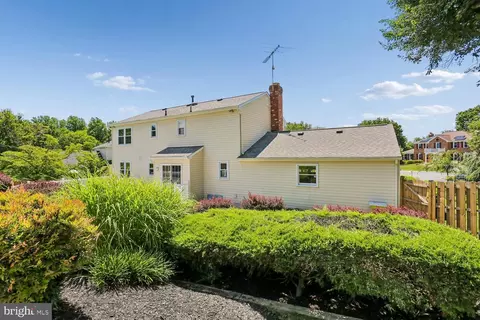 Exterior - 2308 Laurelwood Ter, Silver Spring, MD 20905 photo 13 of 23