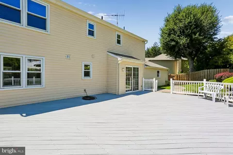 Exterior - 2308 Laurelwood Ter, Silver Spring, MD 20905 photo 5 of 23