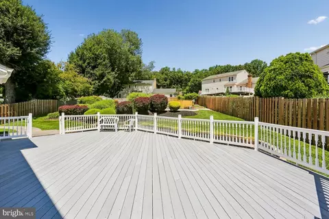 Exterior - 2308 Laurelwood Ter, Silver Spring, MD 20905 photo 4 of 23