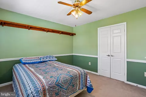 Bedroom - 2308 Laurelwood Ter, Silver Spring, MD 20905 photo 3 of 6