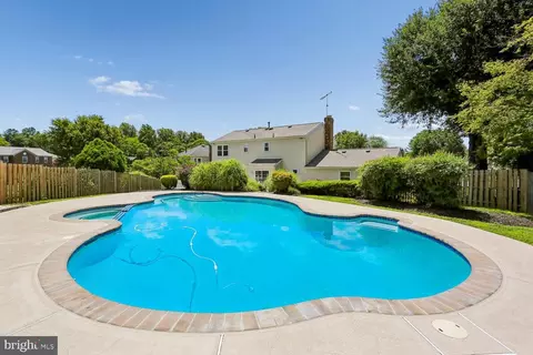 Exterior - 2308 Laurelwood Ter, Silver Spring, MD 20905 photo 16 of 23