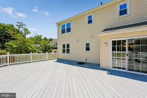 Exterior - 2308 Laurelwood Ter, Silver Spring, MD 20905 photo 6 of 23