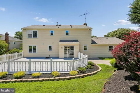 Exterior - 2308 Laurelwood Ter, Silver Spring, MD 20905 photo 9 of 23