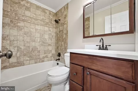 Bath - 3718 Ferrara Dr #4, Silver Spring, MD 20906 photo 2 of 2