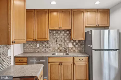 Kitchen - 3718 Ferrara Dr #4, Silver Spring, MD 20906 photo 3 of 4