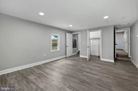 Entry Way - 13416 Clifton Rd, Silver Spring, MD 20904 photo 6 of 8