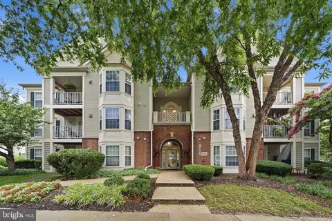 18805 Sparkling Water Dr #7/202, Germantown, MD 20874