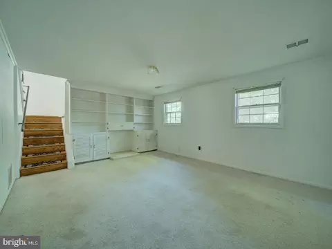 Living - 12715 Barbara Rd, Silver Spring, MD 20906 photo 12 of 12