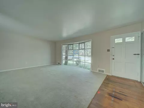 Living - 12715 Barbara Rd, Silver Spring, MD 20906 photo 1 of 12