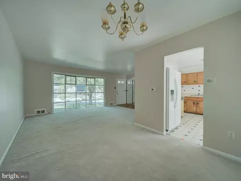 Living - 12715 Barbara Rd, Silver Spring, MD 20906 photo 9 of 12
